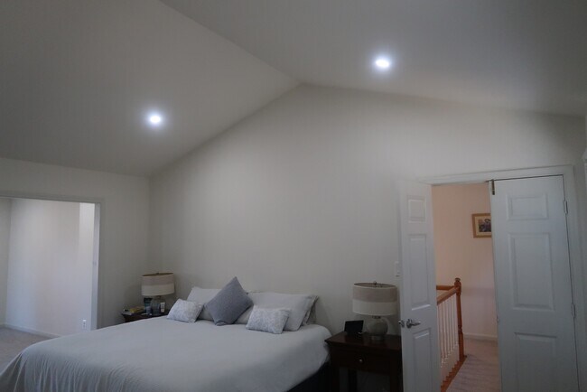 Building Photo - 4501 Deane Ct