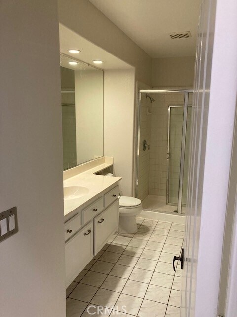 Building Photo - 83 Pamplona