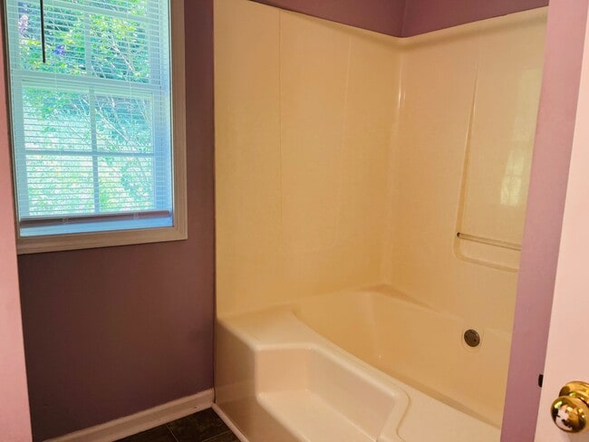 Building Photo - Beautiful 3 bedroom, 2 bathroom home located in Grantville! Must see!