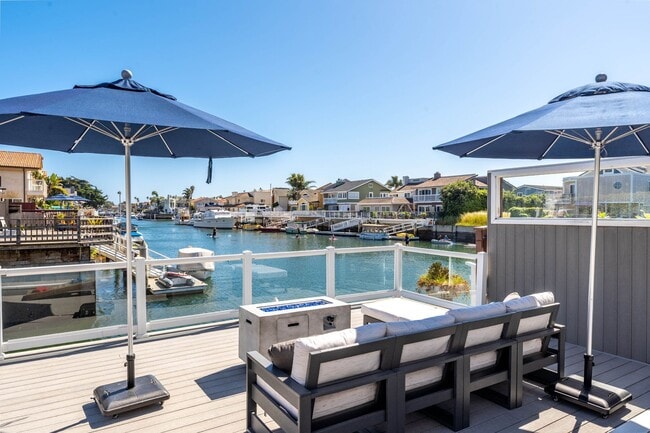 Building Photo - 3810WH - The Hemlock Hideaway | 4 Bed 2.5 ...