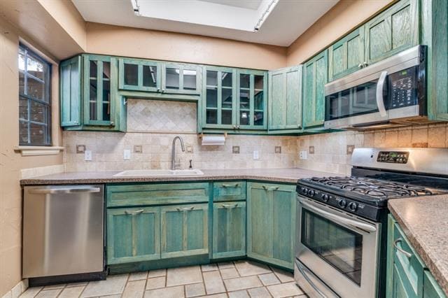 Building Photo - 813 Woodway Ln