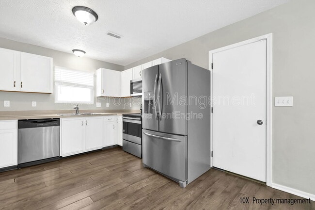 Building Photo - 1380 Chickweed St