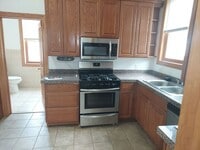 Building Photo - 1148 7th St W