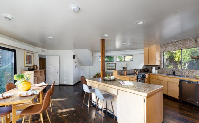 Building Photo - Upper Westside / Close to UCSC