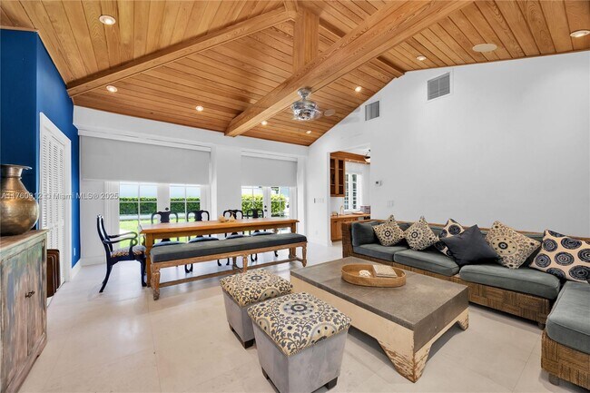 Building Photo - 4504 Alhambra Cir