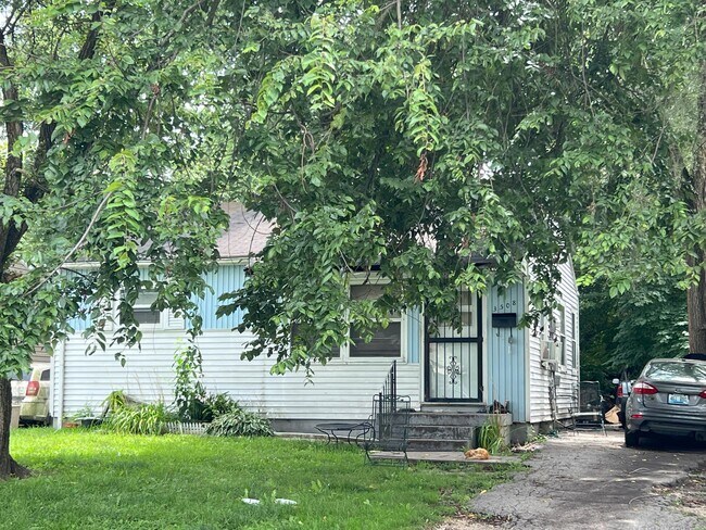 Building Photo - 3508 Hudson Ave