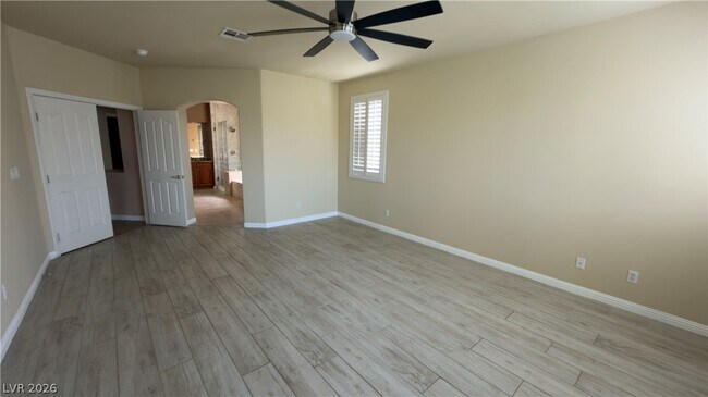 Building Photo - 10619 Sunwind Ave