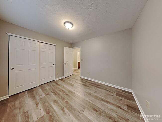 Building Photo - 7516 Pipestone Dr