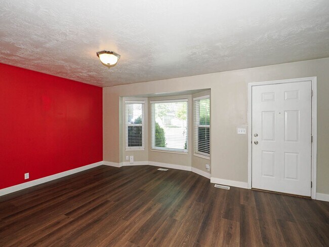 Building Photo - Beautiful House in West Jordan