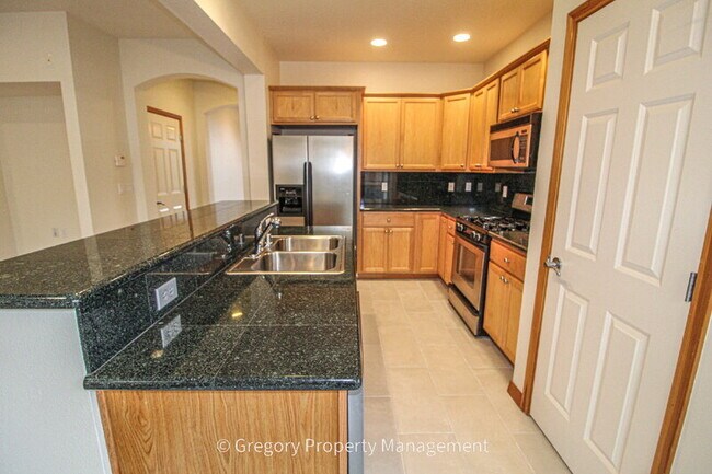 Building Photo - 12920 NE 203rd Ct