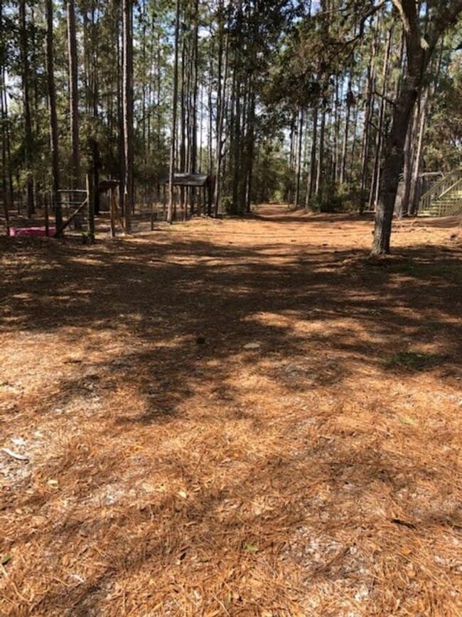 Building Photo - 2 BEDROOM 2 BATH MOBILE ON 2.21 ACRES IN LAKE TROPICANA RANCHETTES