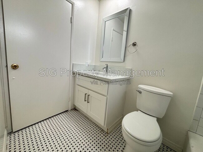 Building Photo - 311 Griswold Ave