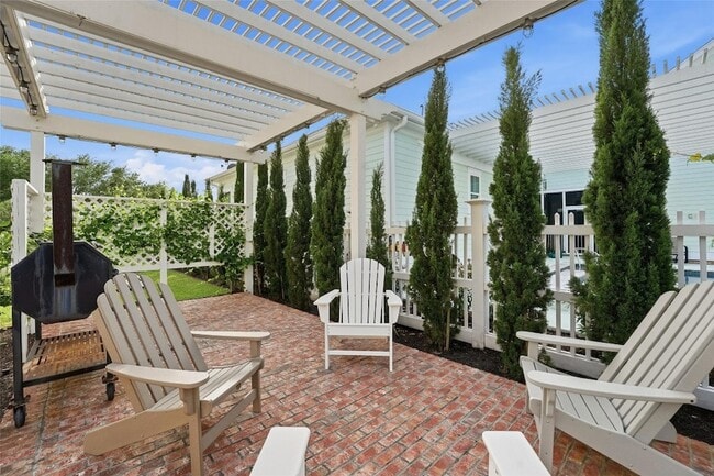 Building Photo - 10 Mariner Pass