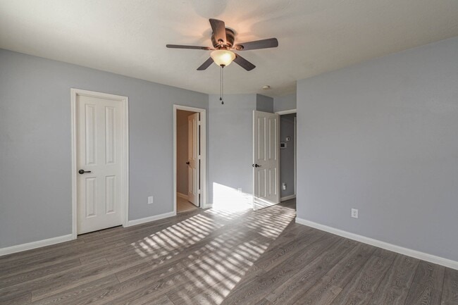 Building Photo - 8203 Nagy Hill St