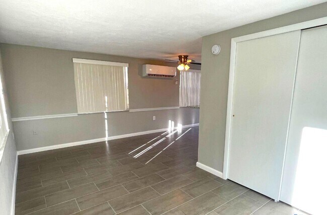 Building Photo - 4636 Irene Loop