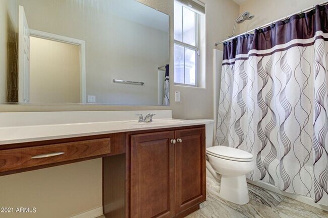 Building Photo - 40876 W Tamara Ln