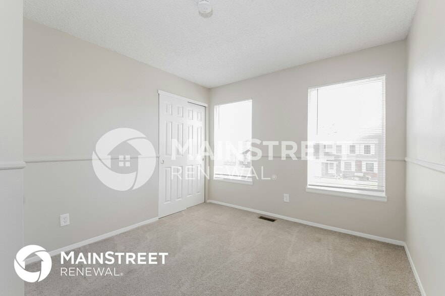 Building Photo - 9661 Adams St