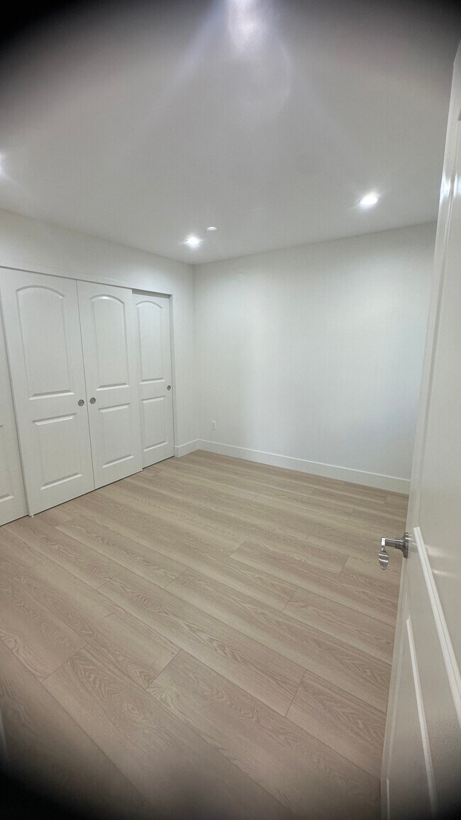 Building Photo - Reddy Properties Gardena # 2