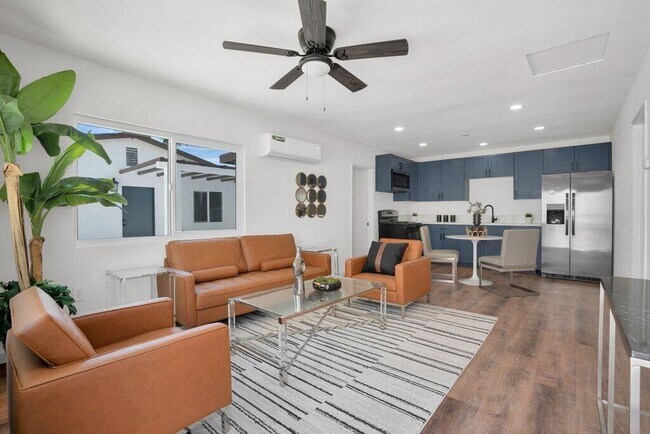 Primary Photo - 51480 Avenida Obregon