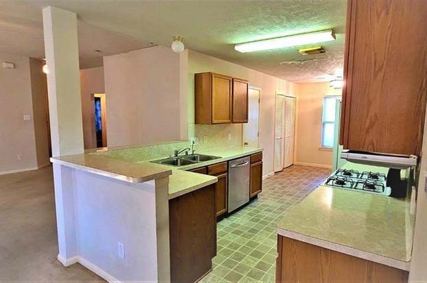 Building Photo - 5207 Riverwood Dr
