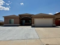Building Photo - We have your keys ready!