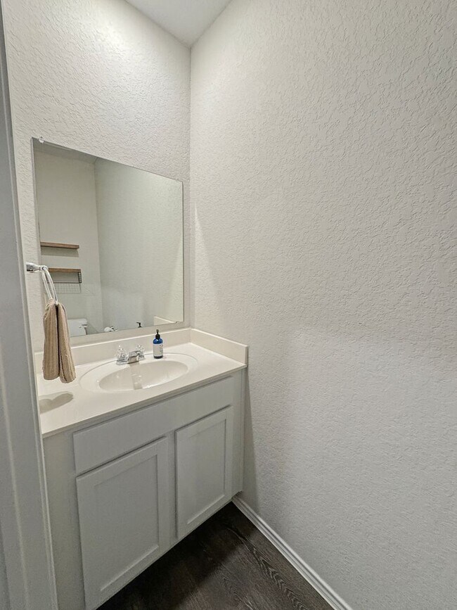 Building Photo - Welcome Home