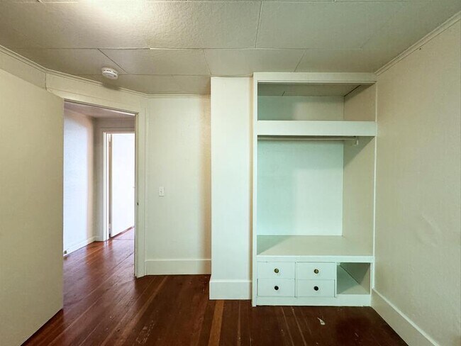 Building Photo - 2963 Alder St