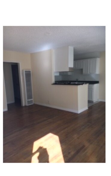 Building Photo - 5853 Virginia Ave