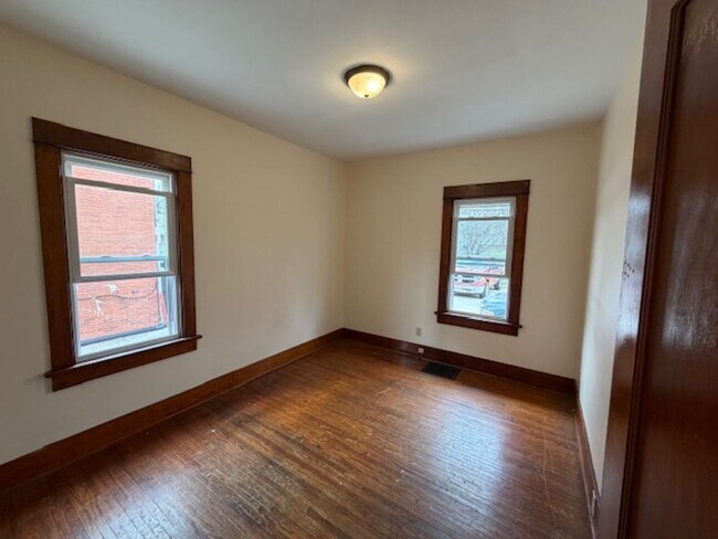 Building Photo - House for Rent in Canton