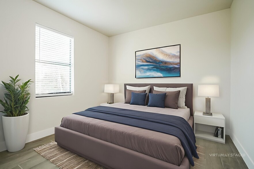 Building Photo - 6133 Hughes Ave