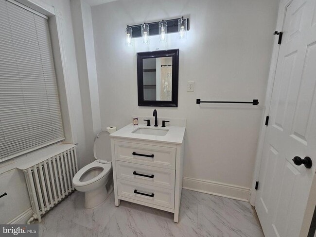 Building Photo - 4444 Fleming St