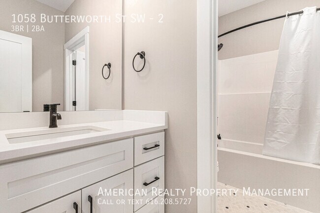 Building Photo - 1058 Butterworth St SW