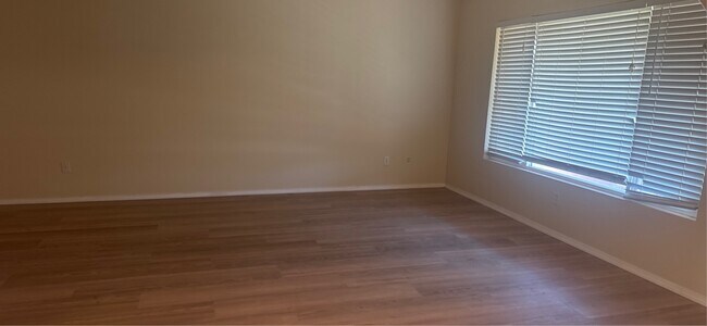 Building Photo - 2318 Hasti Acres Dr