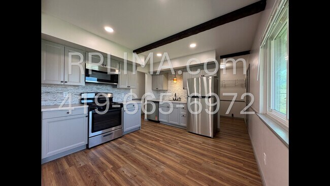 Building Photo - 614 Westbrook Dr