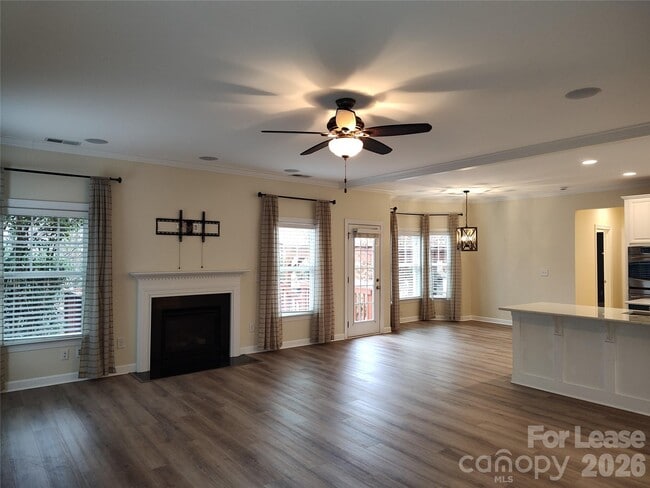 Building Photo - 4009 Oxford Mill Rd