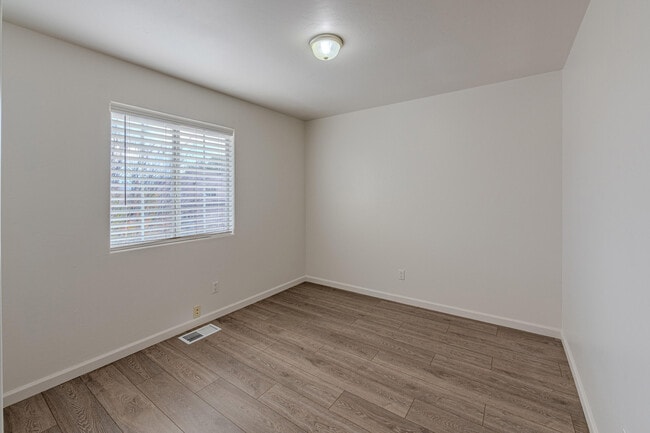 Building Photo - 9605 Weems Ave SW