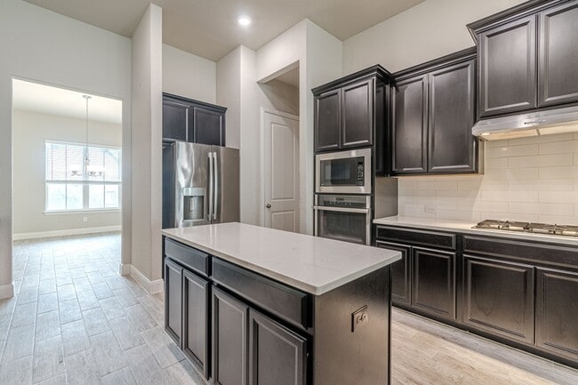 Building Photo - 32188 Cardamom Wy