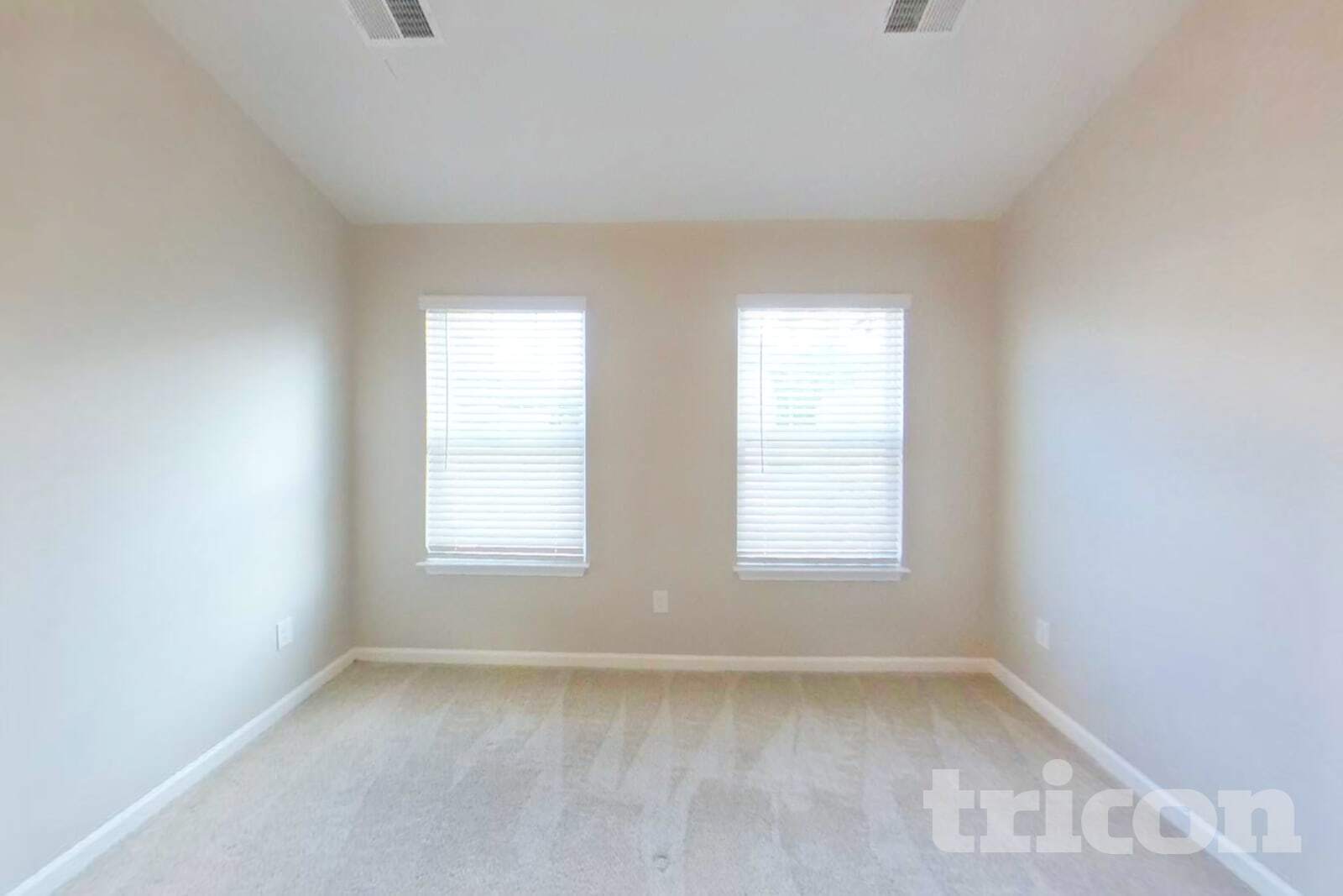Building Photo - 283 Millen Dr