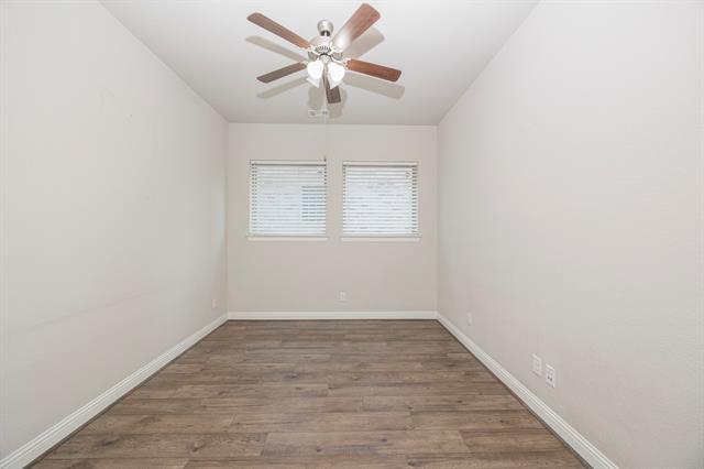 Building Photo - 3640 Carlsbad Way