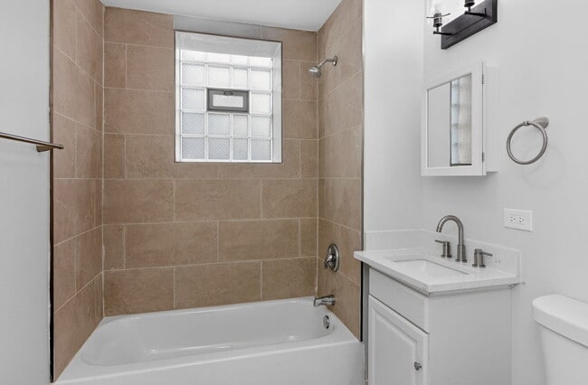 Building Photo - 5400 W 23rd St