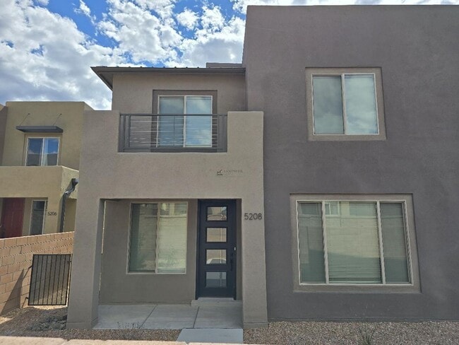Building Photo - 5208 Gold Hl Ln