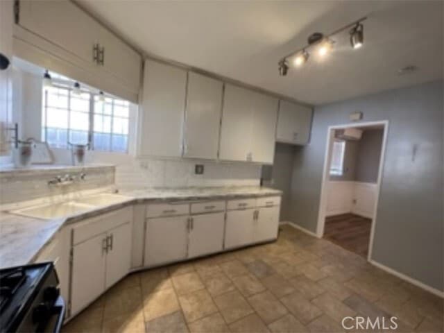 Building Photo - 2511 Walnut Grove Ave