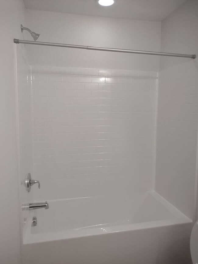 Building Photo - Wonderful Two Story Four Bedroom Three Full Bathrooms Home in Elgin SC