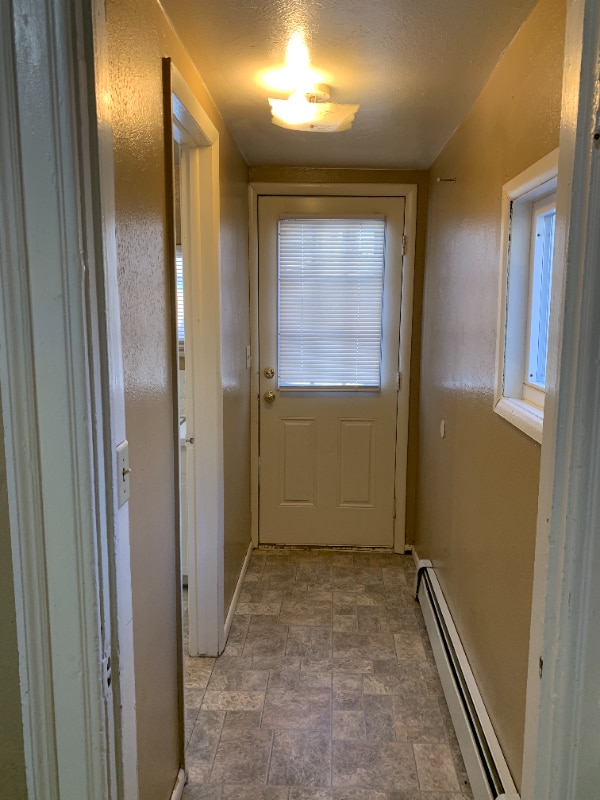 Building Photo - 724 E High St