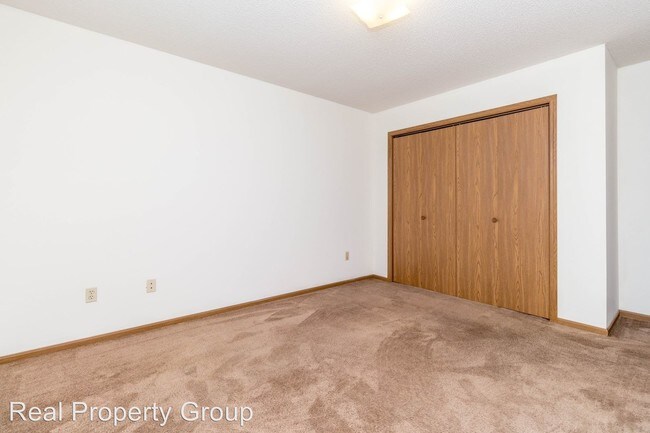 Building Photo - 1604-1606-1606 Handley Pl