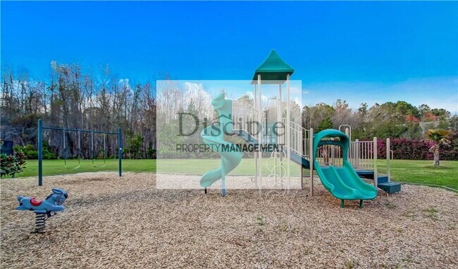 Building Photo - 169 Regency Cir