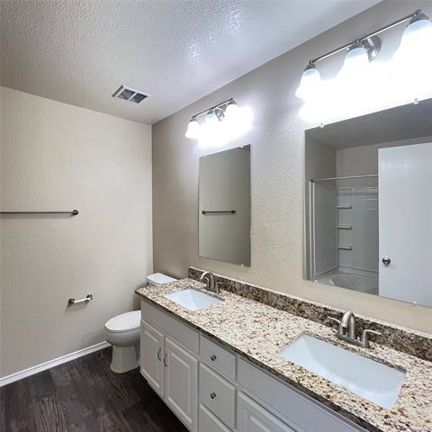 Building Photo - 912 Bee Creek Ln