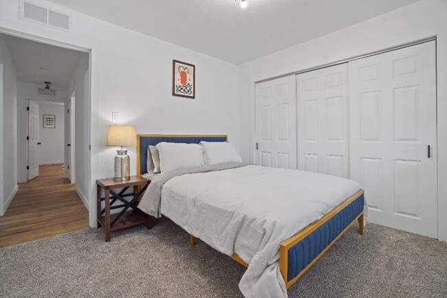 Building Photo - 6050 E Alameda Ave