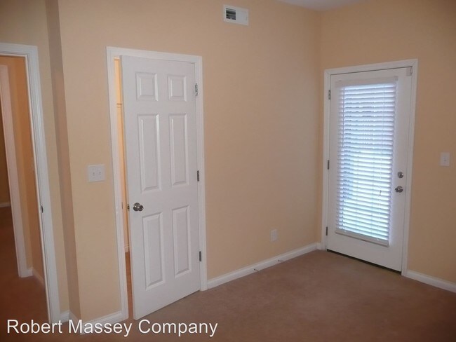 Building Photo - 342 S Dorsey Ln