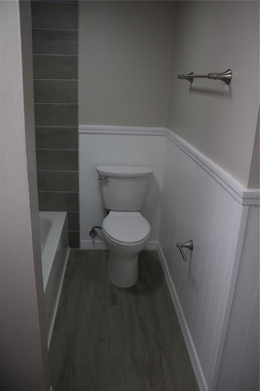 Building Photo - 709 Russell Ln